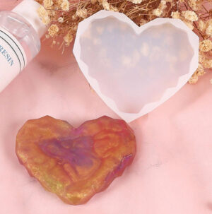 3 inc. zigzag heart mould